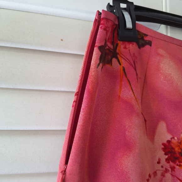 Lafayette 148 New York Magenta Mermaid Floral Skirt - Picture 4 of 7